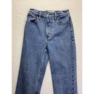 Abercrombie & Finch The 90's Straight Ultra High-Rise Size 24/00S Y2K Light Wash